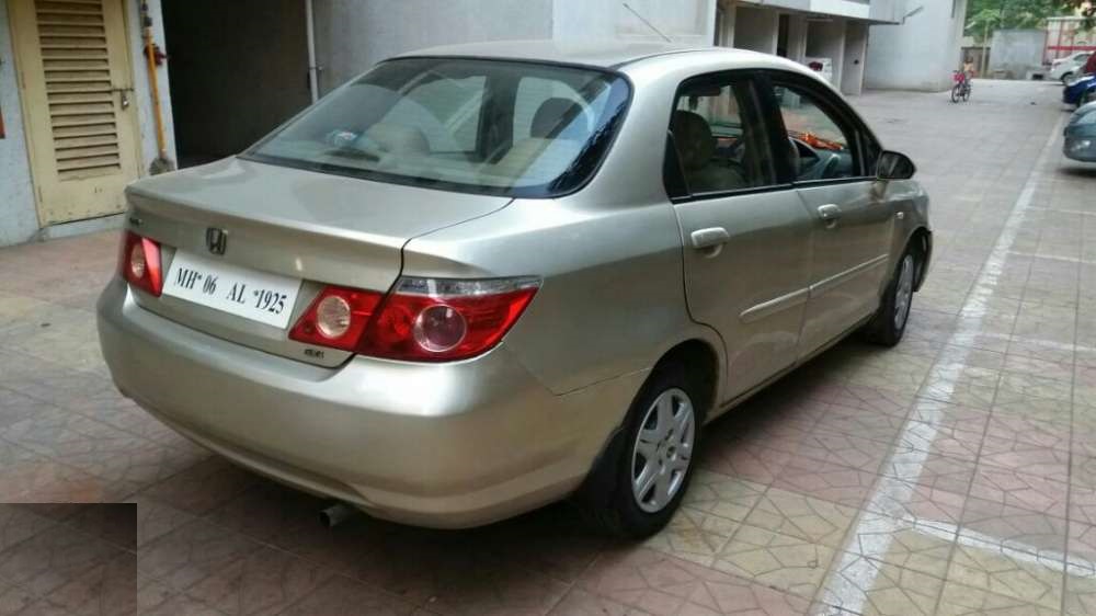 Used 2007 Honda City car in Mumbai for Rs. 135000