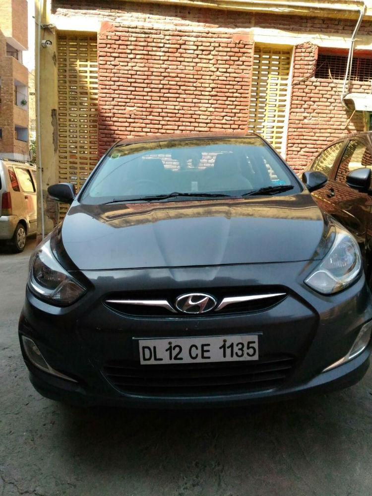 Used 2012 Hyundai Verna car in Delhi NCR for Rs. 425000