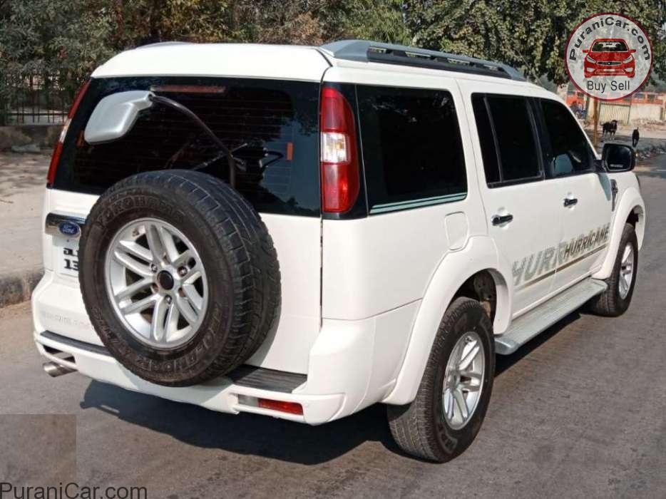 Used 2011 Ford Endeavour car in Delhi for Rs. 792000